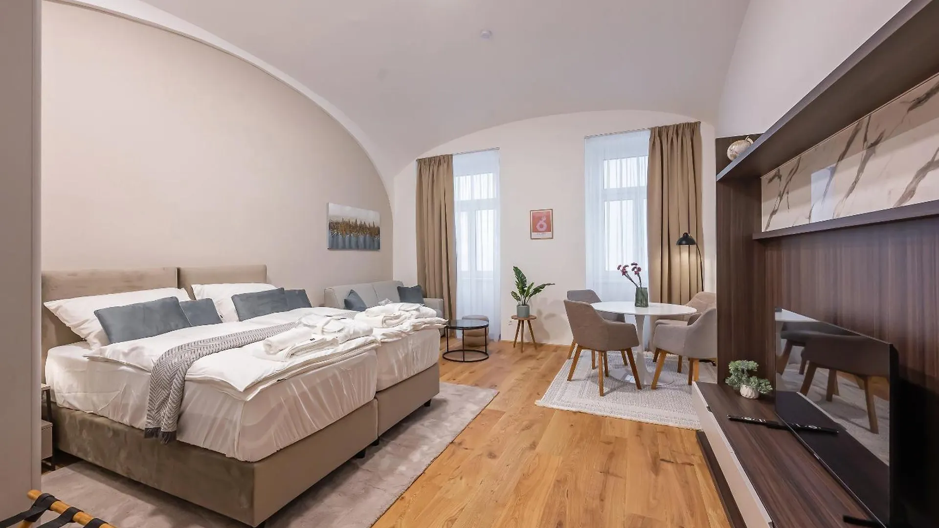 Apartment Sunshine - With Aircondition! location